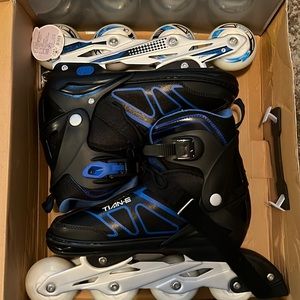Adjustable skate for adults and kids